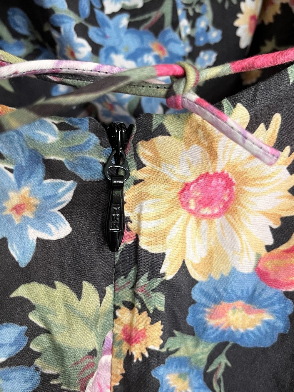 Selkie Black Floral Puff-Sleeve Gown with Colorful Blooms - Picture 7 of 8
